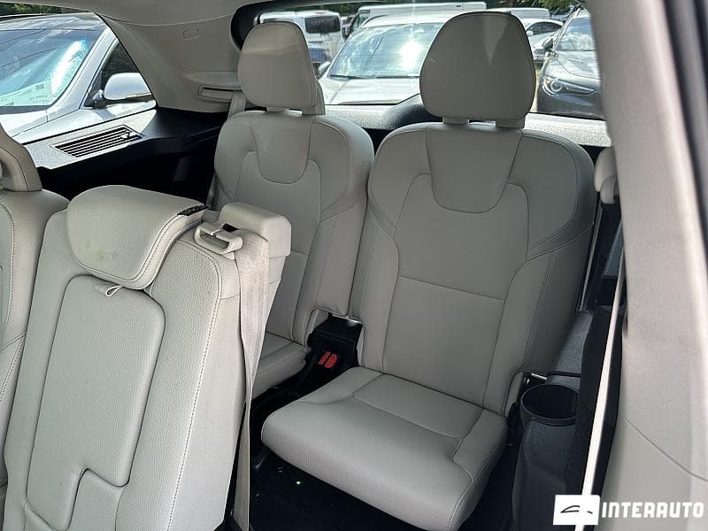 Volvo XC 90 2022 — Миниатюра 13