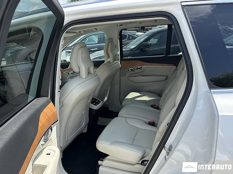 Volvo XC 90 2022 — Миниатюра 12