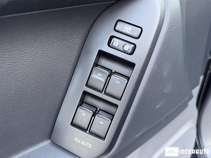 Toyota Land Cruiser Prado 2011 — Миниатюра 16