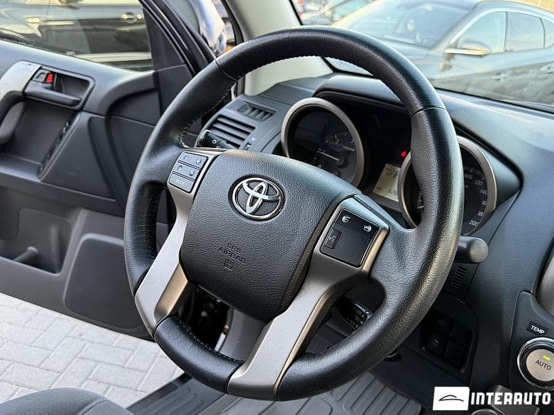 Toyota Land Cruiser Prado 2011 — Миниатюра 7