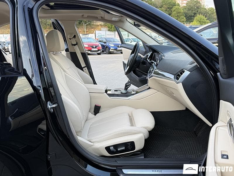 2019 BMW 330 — Miniatură 13
