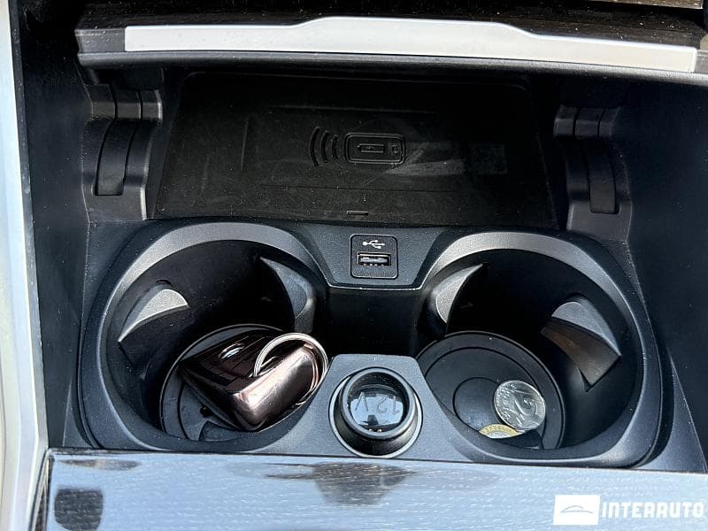 2019 BMW 330 — Miniatură 11
