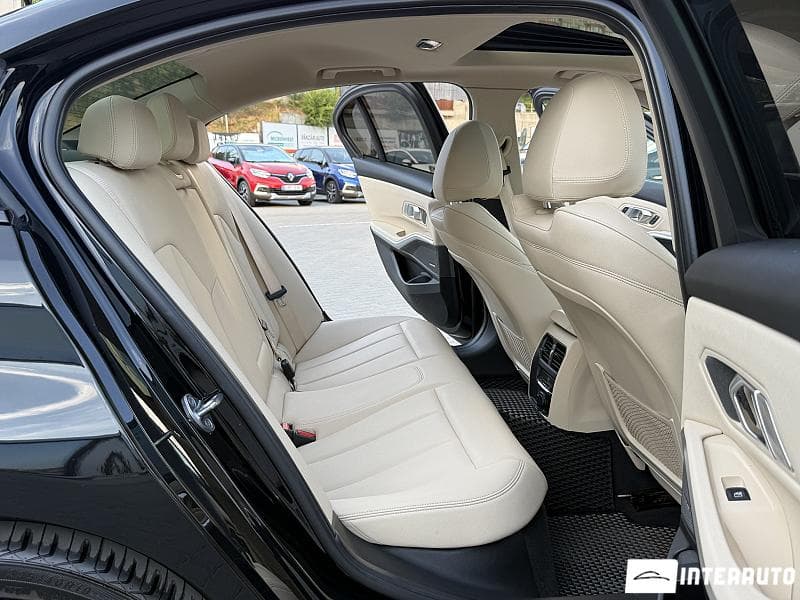 2019 BMW 330 — Miniatură 14