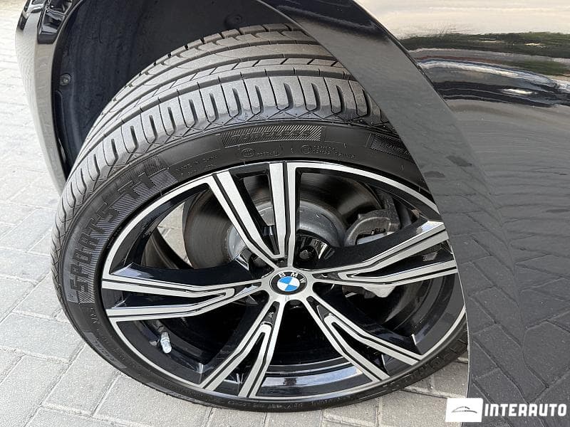 2019 BMW 330 — Miniatură 24