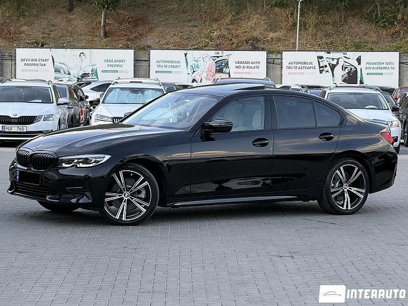 2019 BMW 330 — Miniatură 2