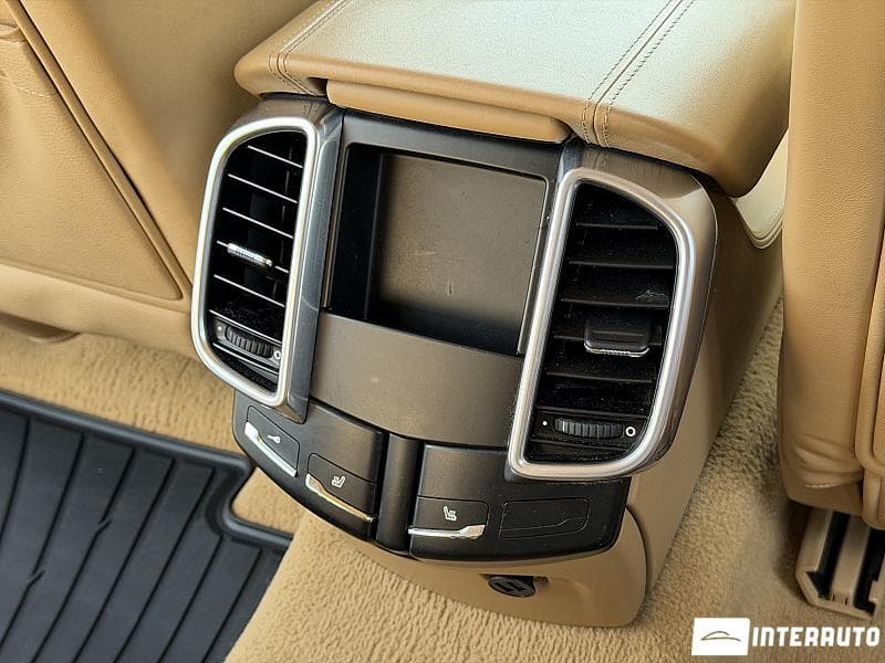 Porsche Cayenne 2010 — Миниатюра 16