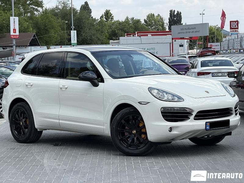 Porsche Cayenne 2010 — Миниатюра 3