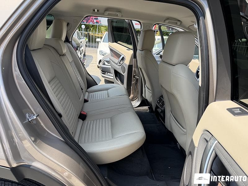 Land Rover Discovery Sport 2022 — Миниатюра 8