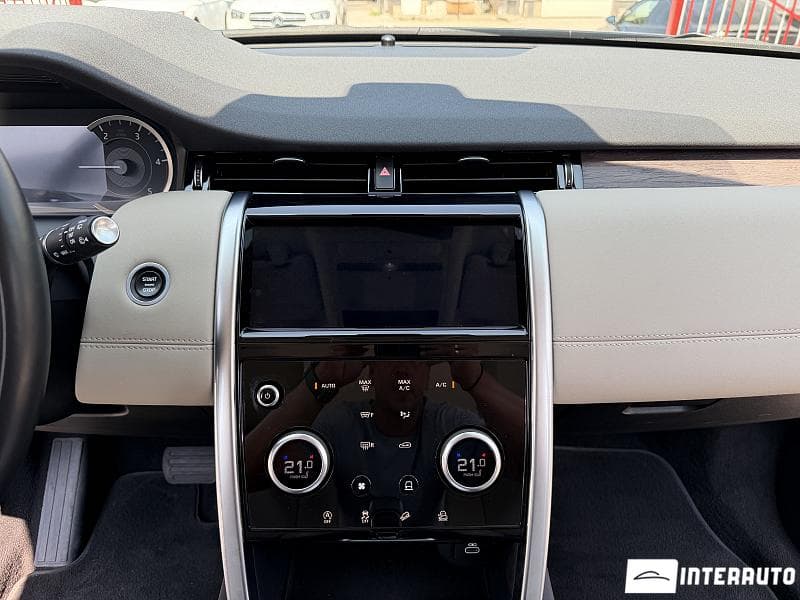 Land Rover Discovery Sport 2022 — Миниатюра 12