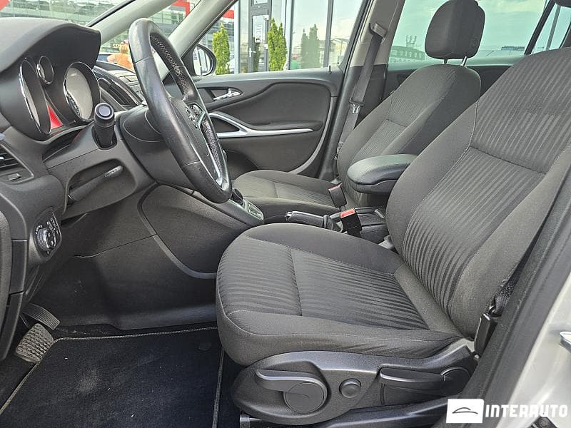 2016 Opel Zafira — Miniatură 6