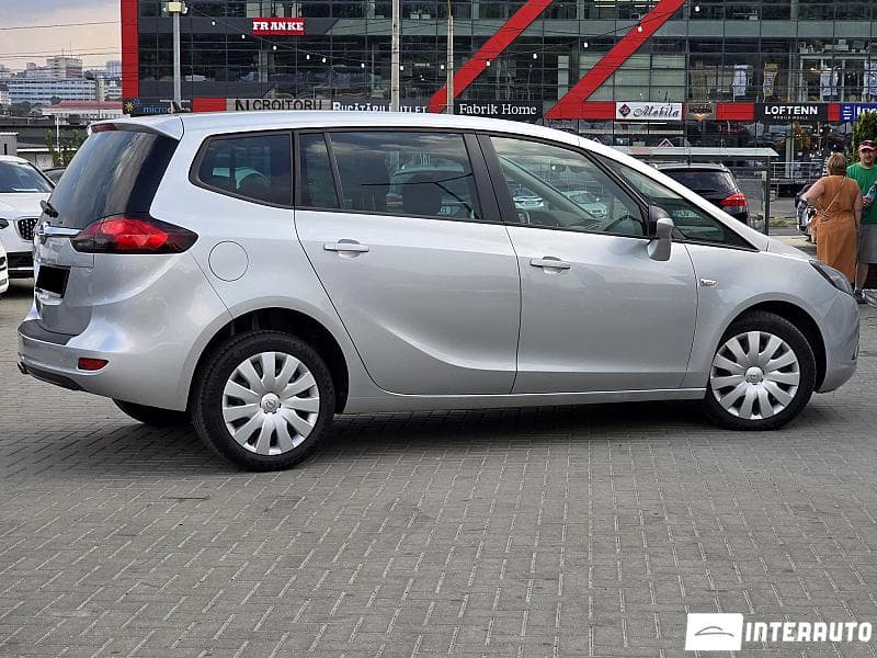 2016 Opel Zafira — Miniatură 3