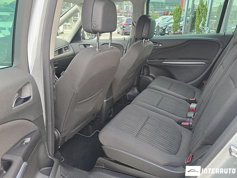 2016 Opel Zafira — Miniatură 12