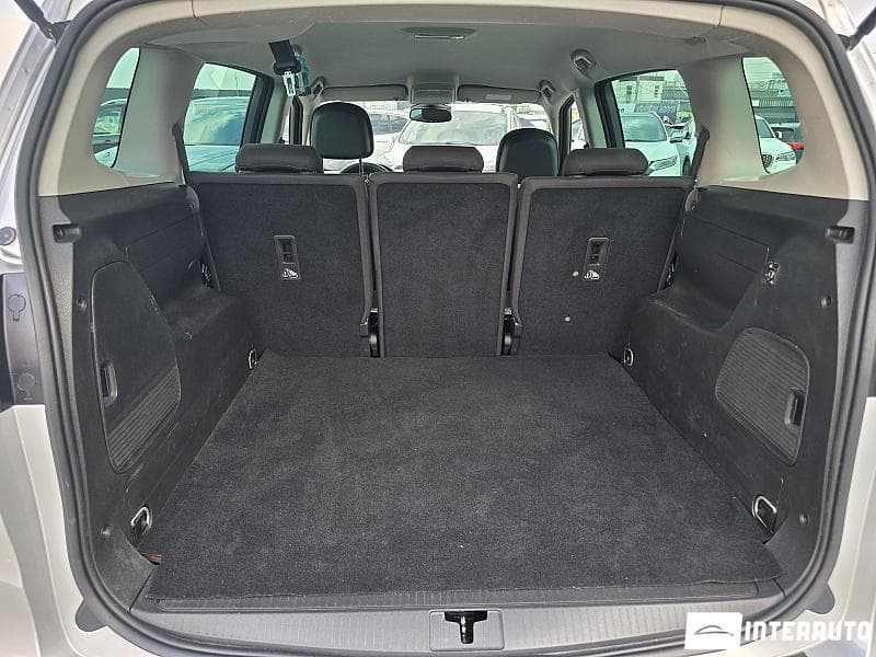 2016 Opel Zafira — Miniatură 15