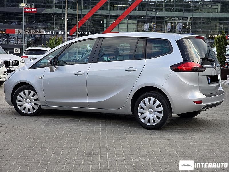 2016 Opel Zafira — Miniatură 4