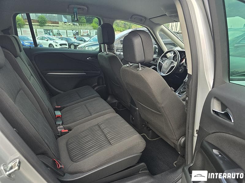 2016 Opel Zafira — Miniatură 14