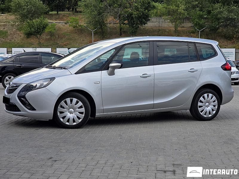 2016 Opel Zafira — Miniatură 2