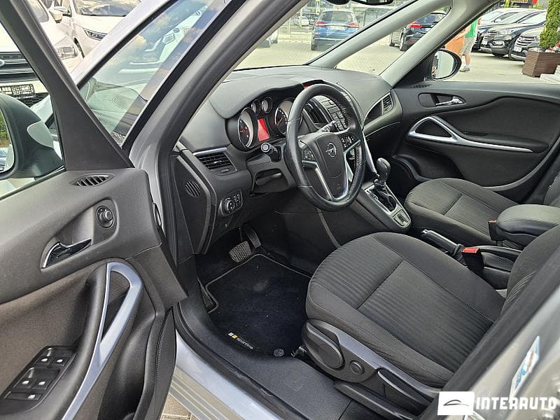 2016 Opel Zafira — Miniatură 5