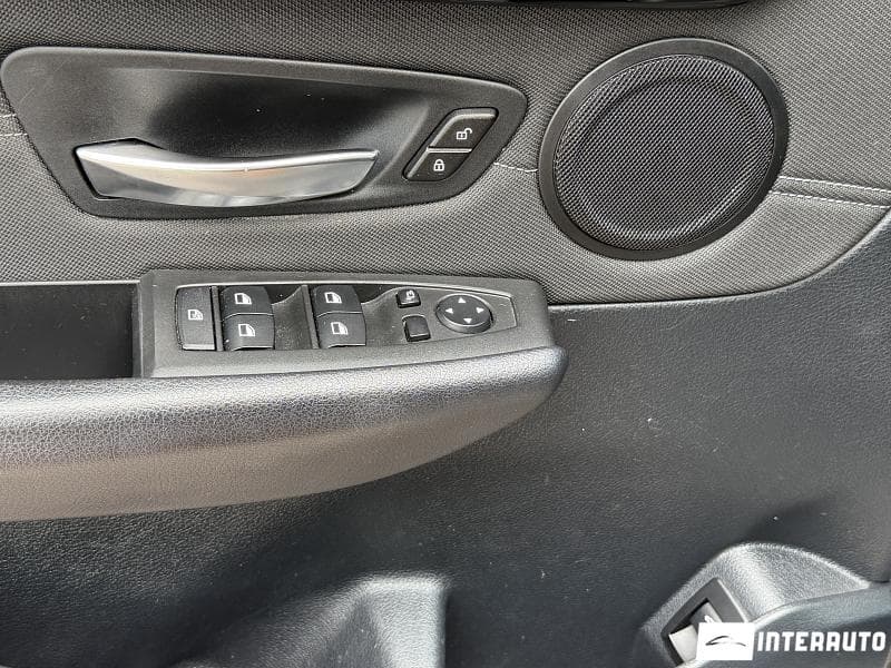 BMW 216d 2016 — Миниатюра 7