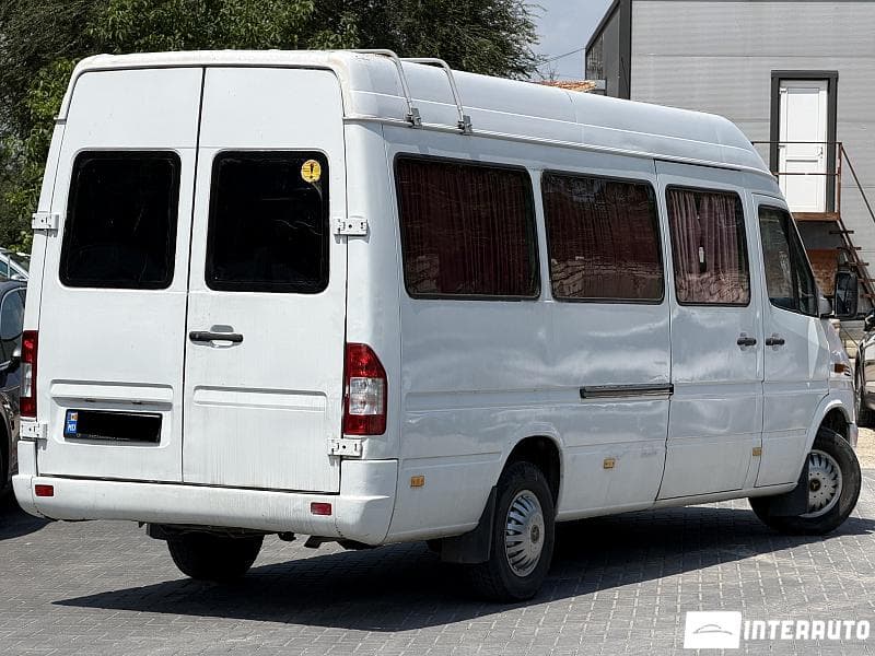 Mercedes Sprinter 2005 — Миниатюра 4