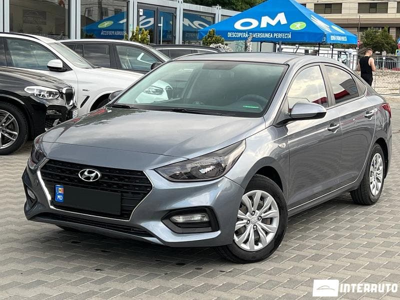 2017 Hyundai Accent — Miniatură 3