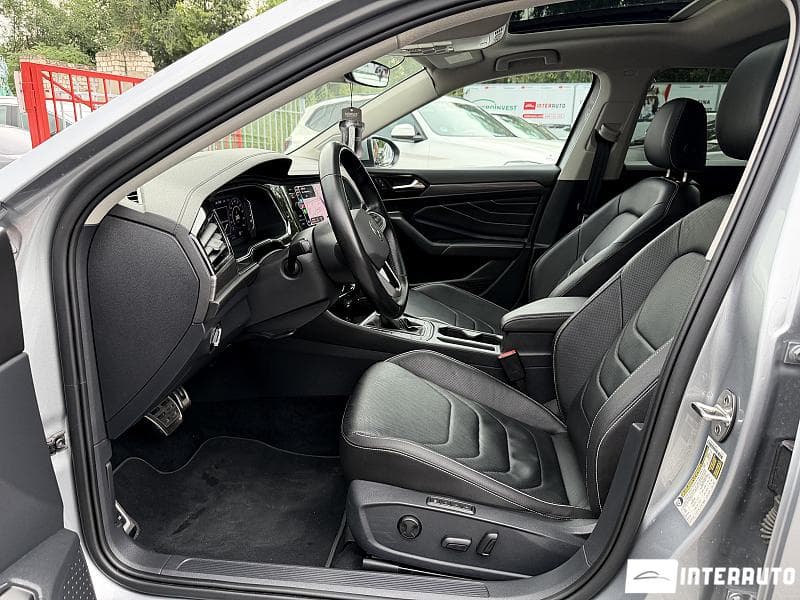 2023 Volkswagen Jetta — Miniatură 5