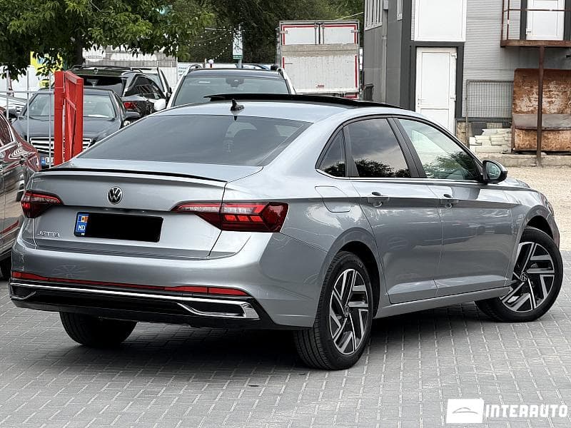 2023 Volkswagen Jetta — Miniatură 2