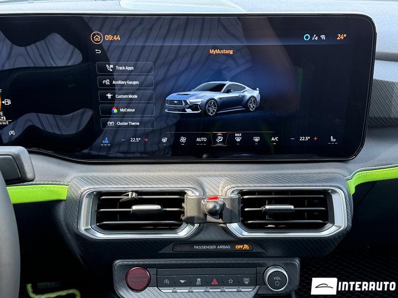 2024 Ford Mustang — Miniatură 11