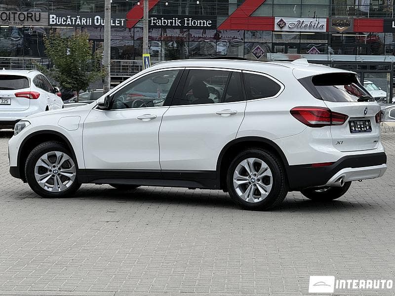 BMW X1 2.5e 2020 — Миниатюра 4