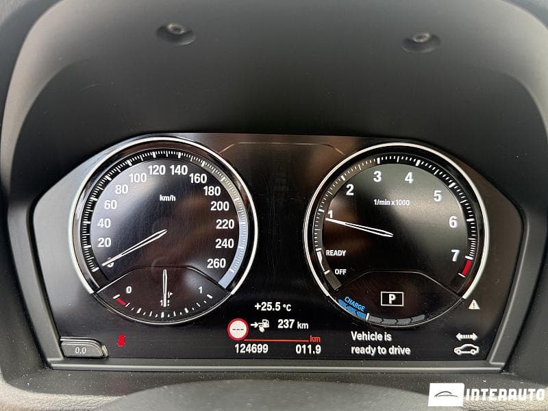 BMW X1 2.5e 2020 — Миниатюра 8