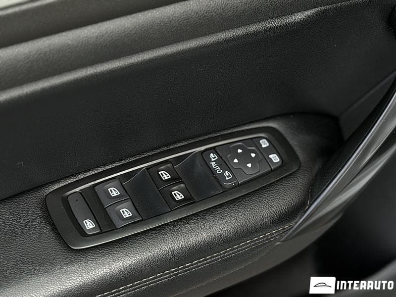 Renault Megane 2017 — Миниатюра 6