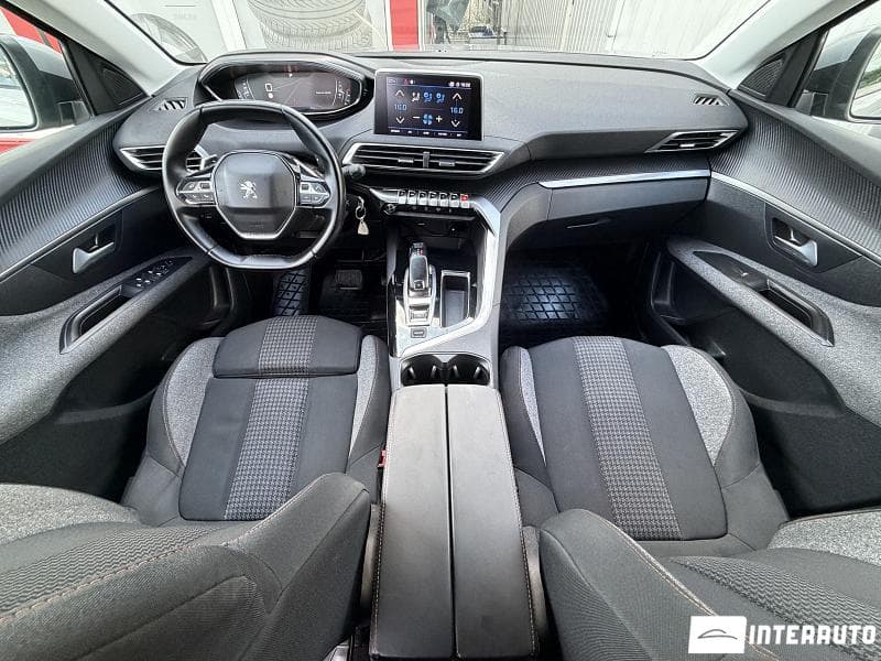 2018 Peugeot 3008 — Miniatură 9