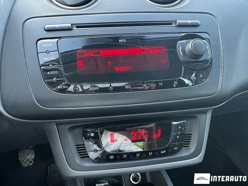 Seat Ibiza 2011 — Миниатюра 13
