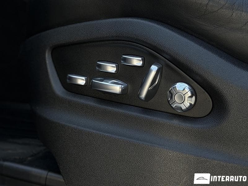 Porsche Cayenne S 2018 — Миниатюра 10