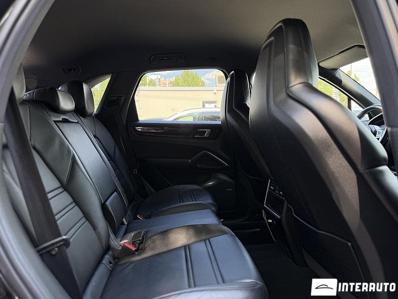 Porsche Cayenne S 2018 — Миниатюра 20