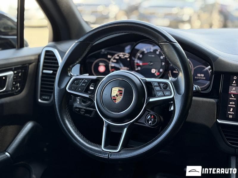 Porsche Cayenne S 2018 — Миниатюра 12