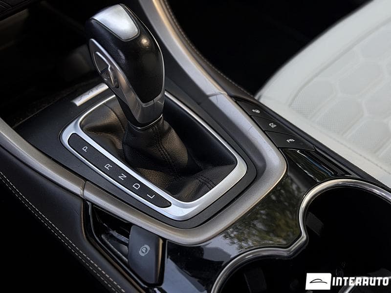 2018 Ford Mondeo — Miniatură 15