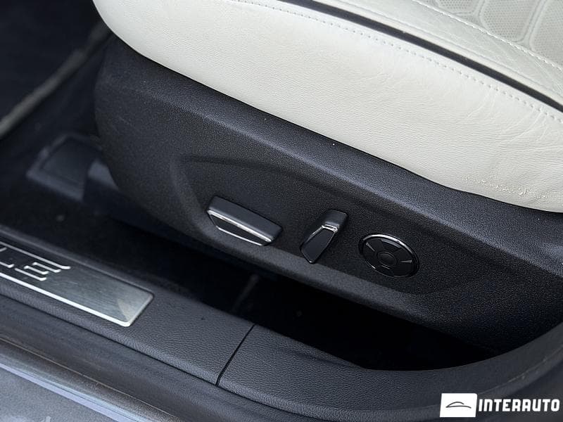 2018 Ford Mondeo — Miniatură 10
