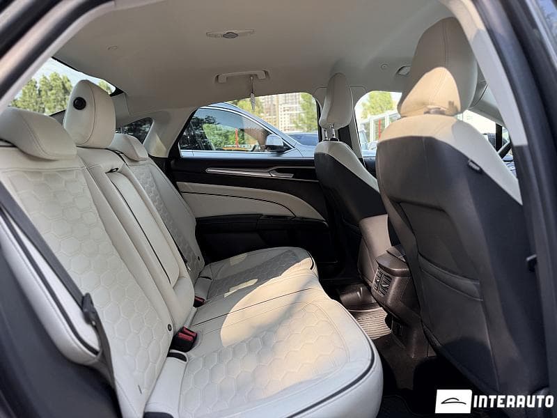 2018 Ford Mondeo — Miniatură 19