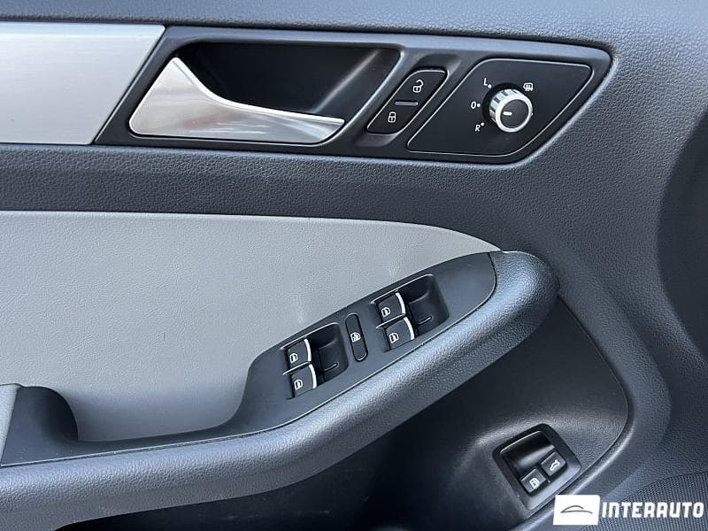 Volkswagen Jetta 2015 — Миниатюра 16
