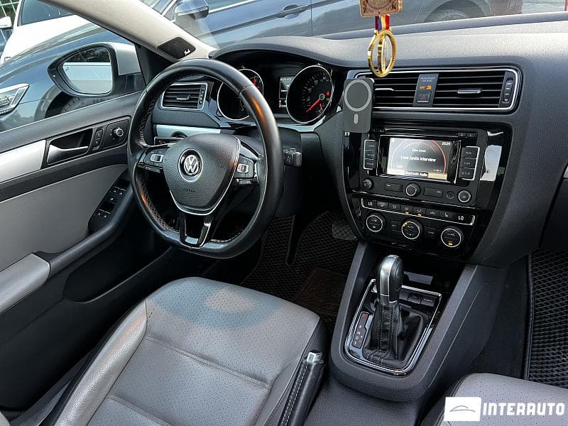 Volkswagen Jetta 2015 — Миниатюра 11