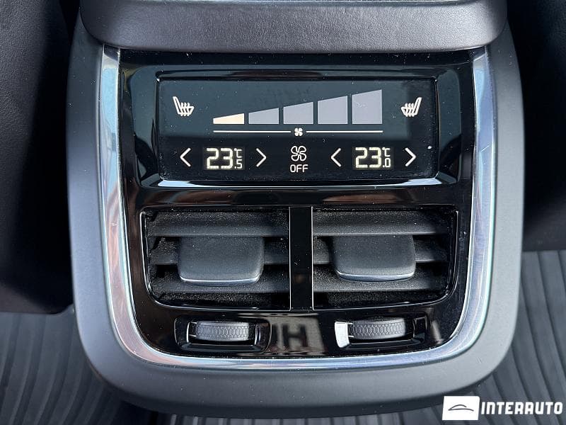 2016 Volvo XC 90 — Miniatură 23