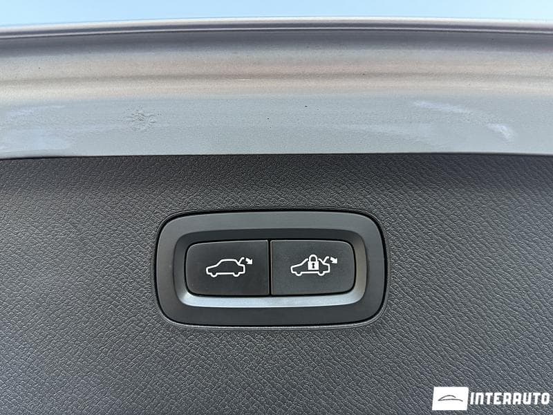 2016 Volvo XC 90 — Miniatură 24