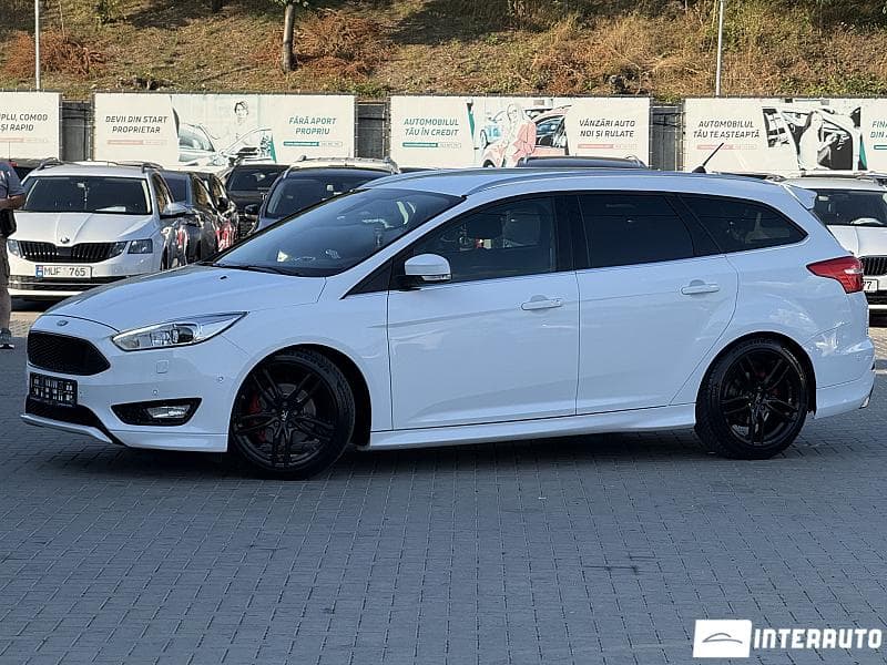 2017 Ford Focus — Miniatură 2