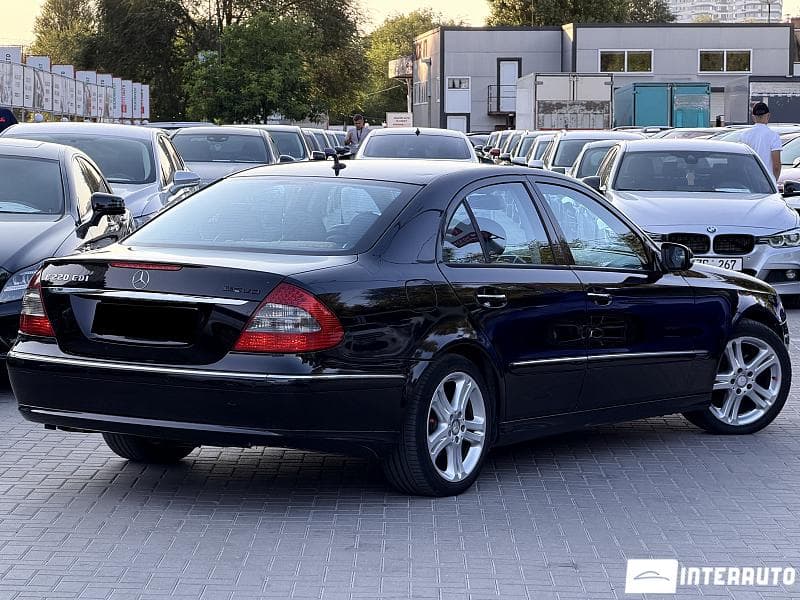 2009 Mercedes E 220 — Miniatură 4