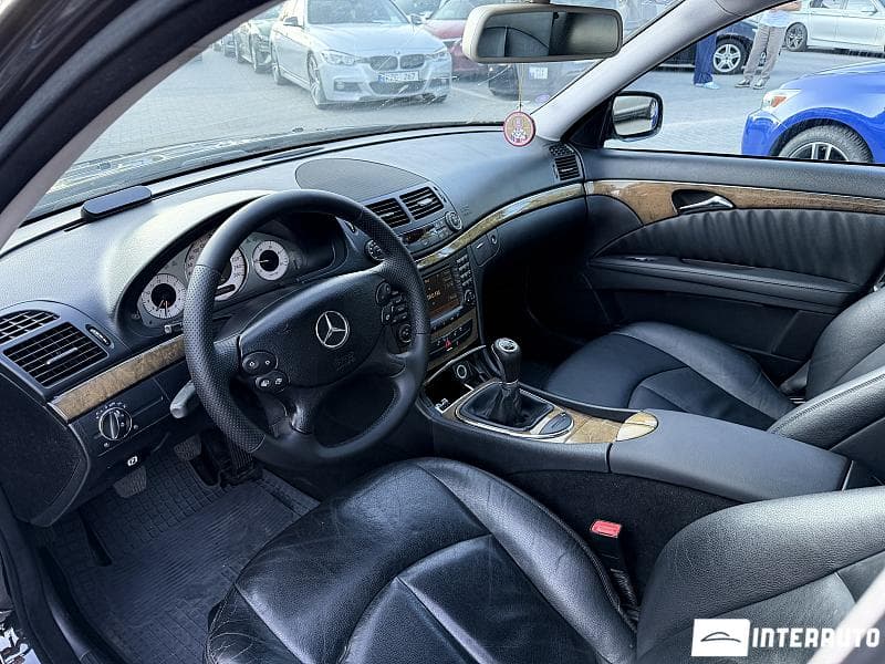 2009 Mercedes E 220 — Miniatură 5