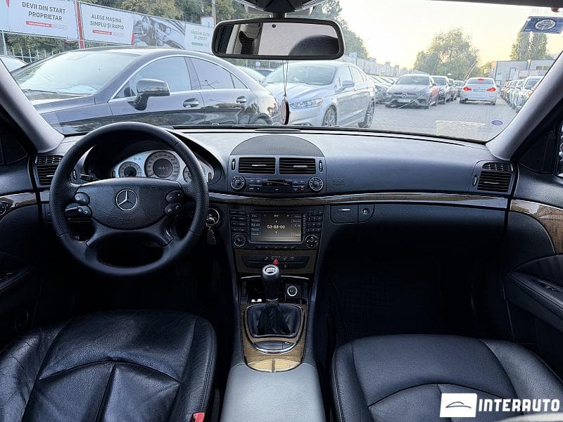 2009 Mercedes E 220 — Miniatură 9