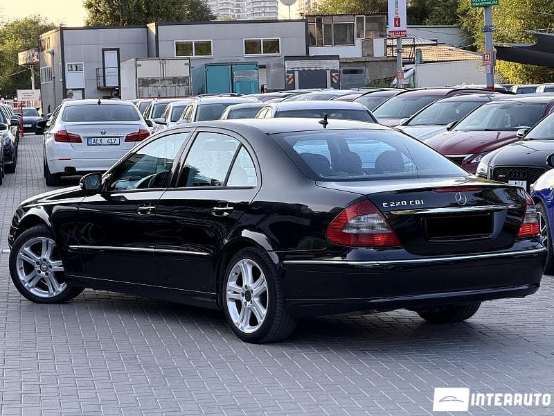 2009 Mercedes E 220 — Miniatură 2
