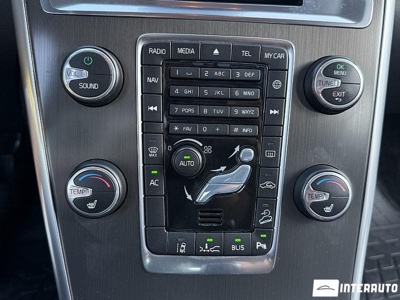 Volvo XC 60 2013 — Миниатюра 11