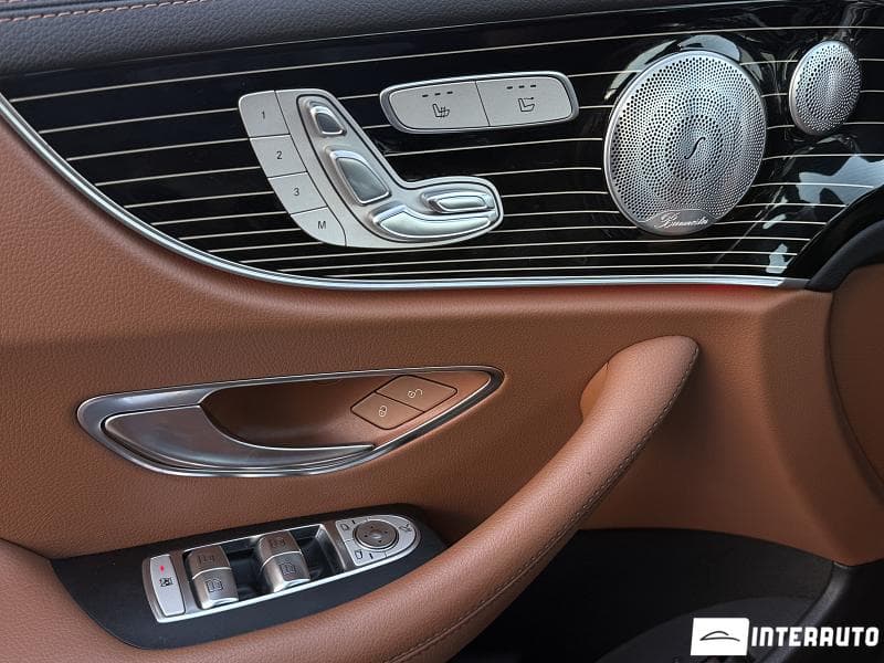 Mercedes E 400 2017 — Миниатюра 8