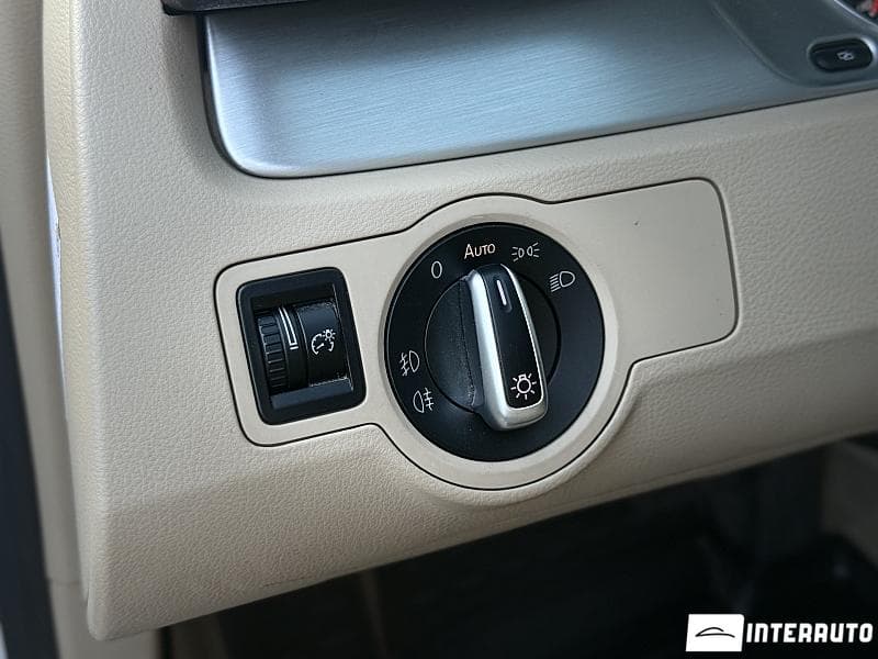 2012 Volkswagen Passat — Miniatură 10